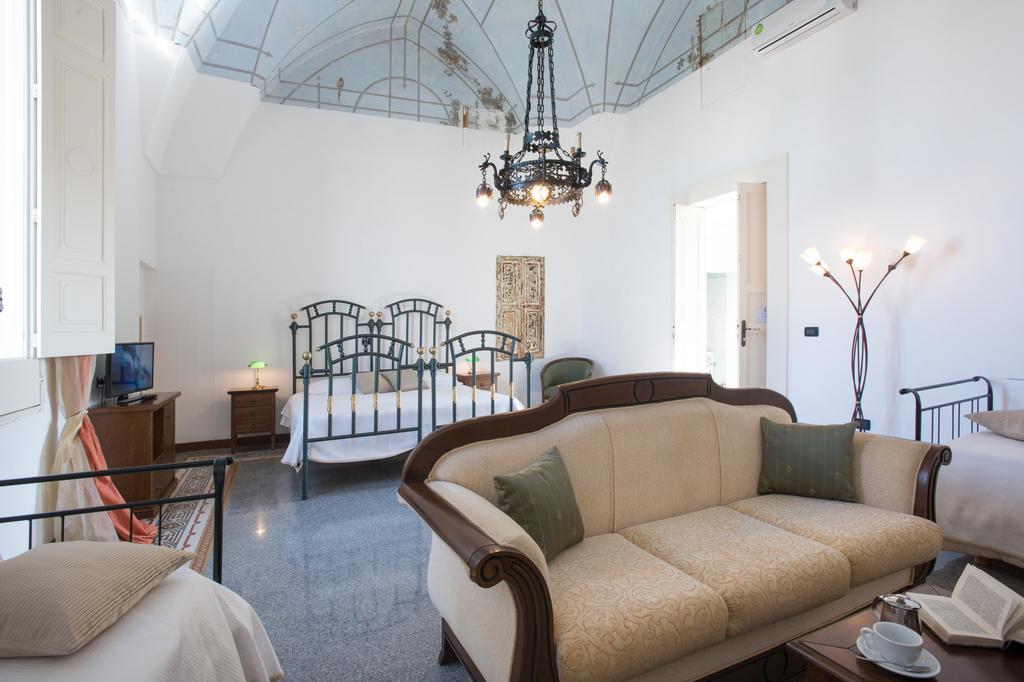 Palazzo Scarciglia - Dimora D'Epoca Panzió Minervino di Lecce Szoba fotó