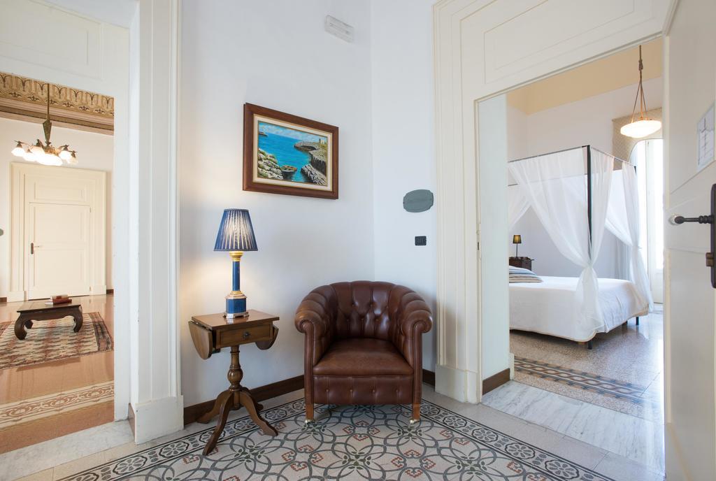 Palazzo Scarciglia - Dimora D'Epoca Panzió Minervino di Lecce Kültér fotó