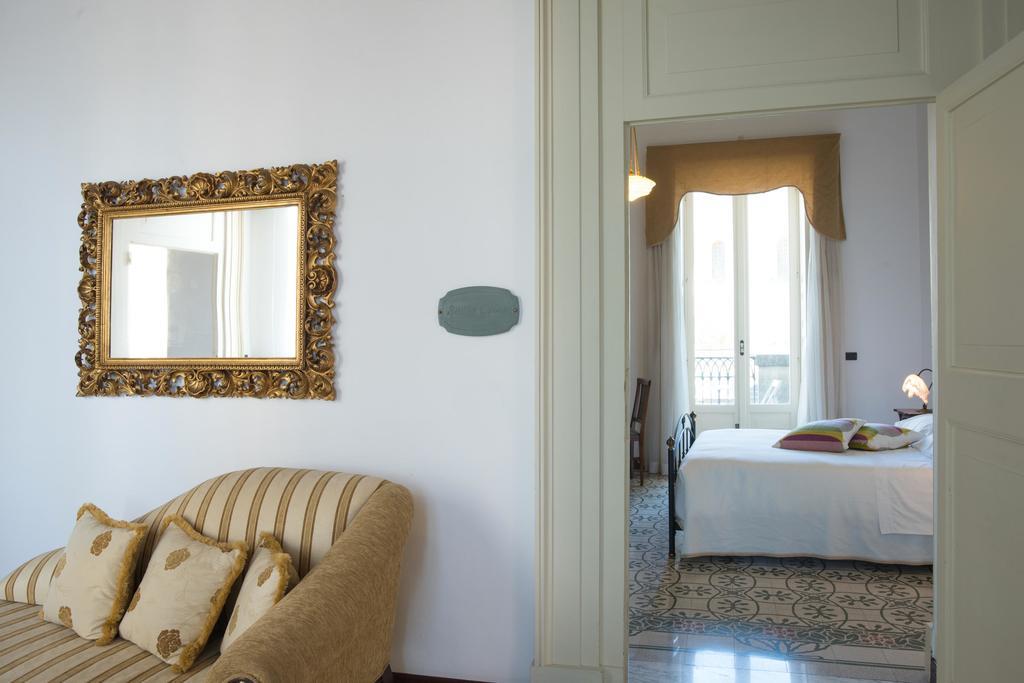 Palazzo Scarciglia - Dimora D'Epoca Panzió Minervino di Lecce Kültér fotó