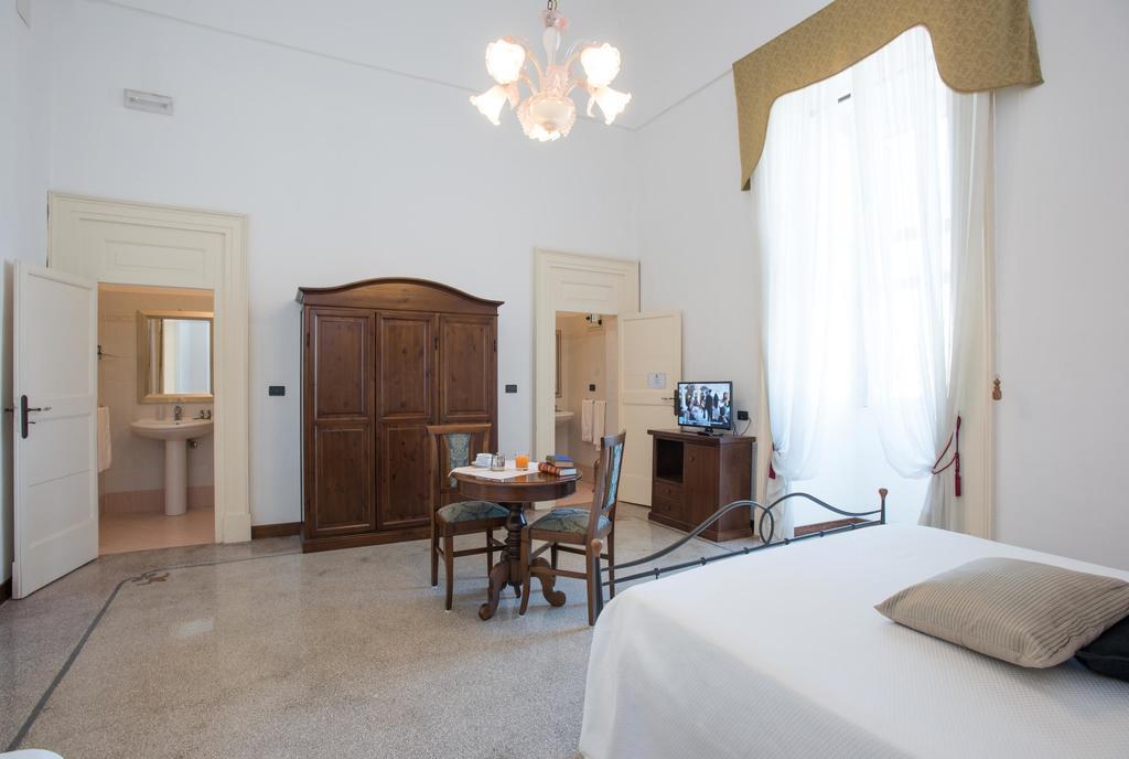 Palazzo Scarciglia - Dimora D'Epoca Panzió Minervino di Lecce Szoba fotó